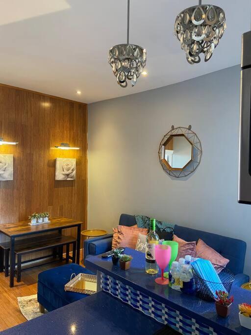 Apollo Hideaway Apartamento *